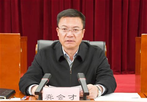 黄色软件下载风险多，隐私安全需警惕